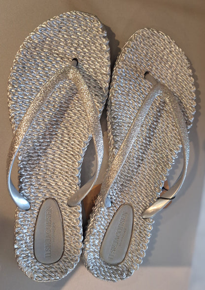 Ilse Jacobsen flip flops